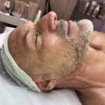limpieza facial profunda hombre